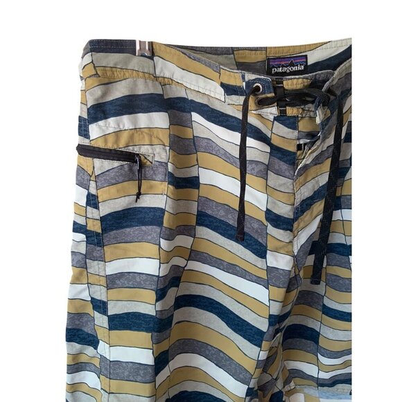 Patagonia mens shorts size 38  zip pocket 3D print - Picture 7 of 8